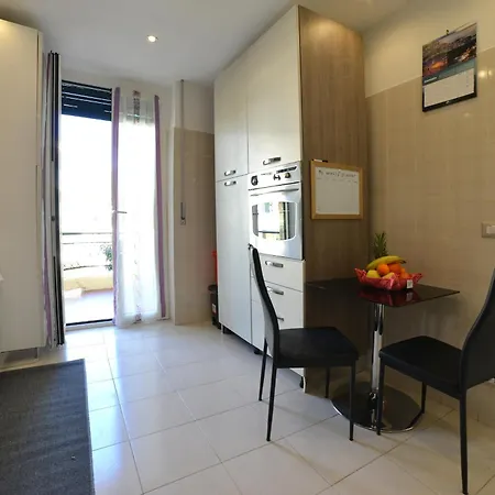 Ginestra Apartamento *